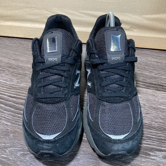 New Balance 990v5 Womens Size 10 Black Running Shoes Suede - Picture 2 of 10